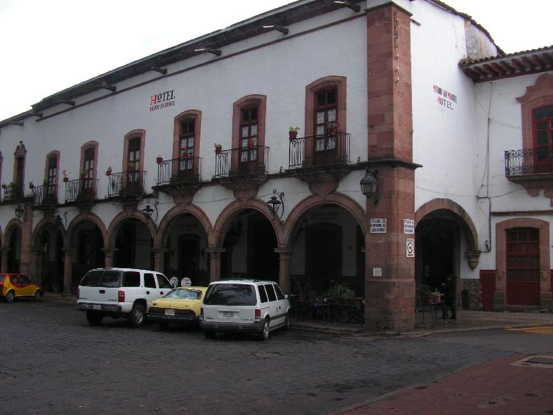 4910 Patzcuaro 